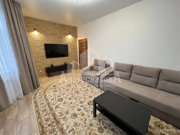 
  Продается 2-комн. квартира, 62 м², Толбухина ул
. Фото 3.