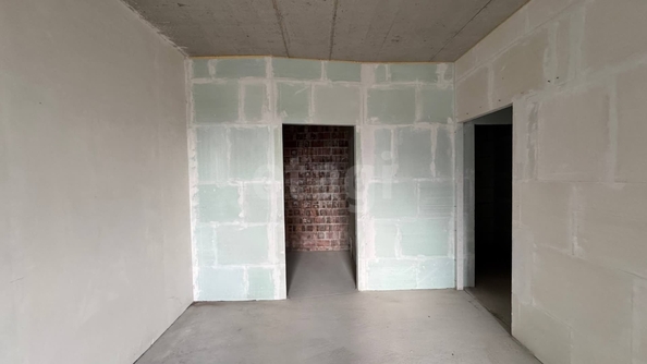 
  Продается 2-комн. квартира, 78.2 м², Герцена ул, д. 147а
. Фото 24.