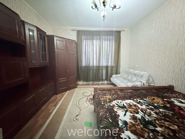 
  Продается 1-комн. квартира, 35.7 м², Пирогова ул, д. 15
. Фото 2.