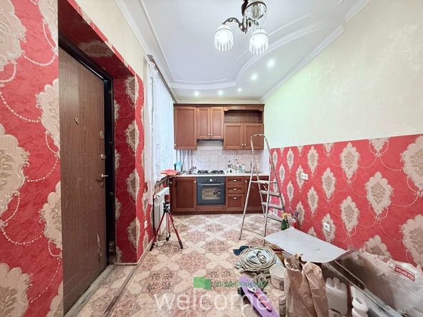 
  Продается 1-комн. квартира, 49 м², Шаумяна ул, д. 43
. Фото 2.