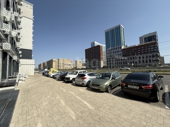 
  Продается 2-комн. квартира, 81.7 м², Российский пр-кт, д. 17
. Фото 25.