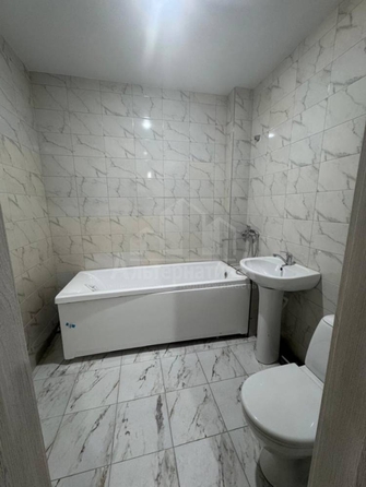 
  Продается 1-комн. квартира, 33 м², Шмидта ул
. Фото 4.