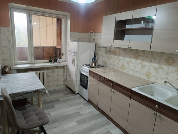 
  Продается 4-комн. квартира, 80 м², Лермонтова ул
. Фото 9.