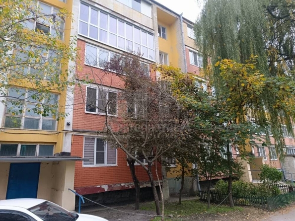
  Продается 4-комн. квартира 80 м². Фото 1.