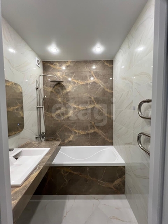 
  Продается 2-комн. квартира, 55.2 м², Матрёны Наздрачёвой ул, д. 3к, 3
. Фото 9.