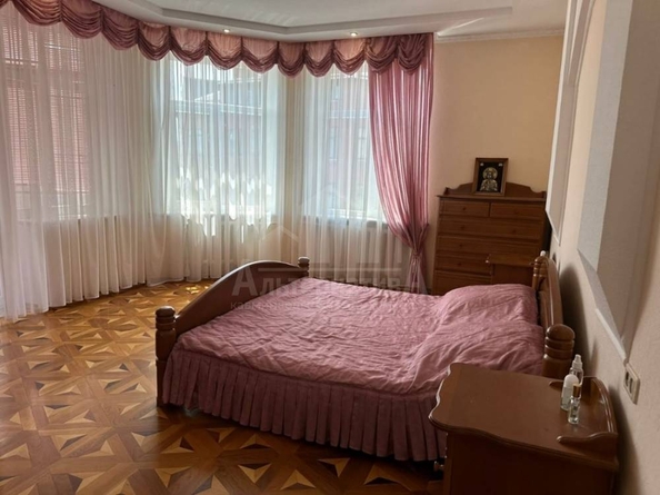 
  Продается 4-комн. квартира 200 м². Фото 11.