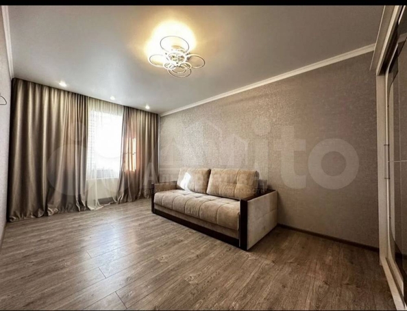 
  Сдается 2-комн. квартира 63 м². Фото 2.