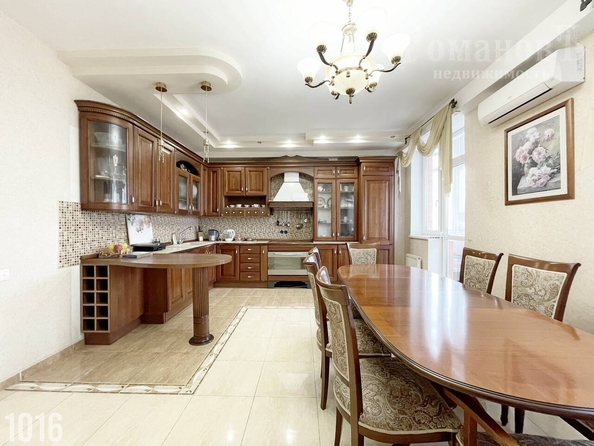 
  Продается 4-комн. квартира 181 м². Фото 3.