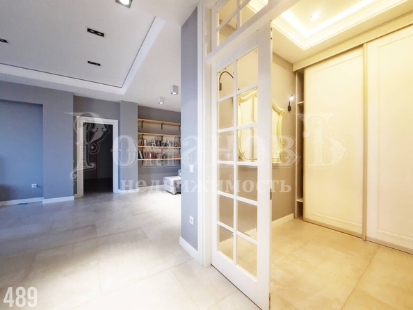 
  Продается 3-комн. квартира 215.7 м². Фото 8.