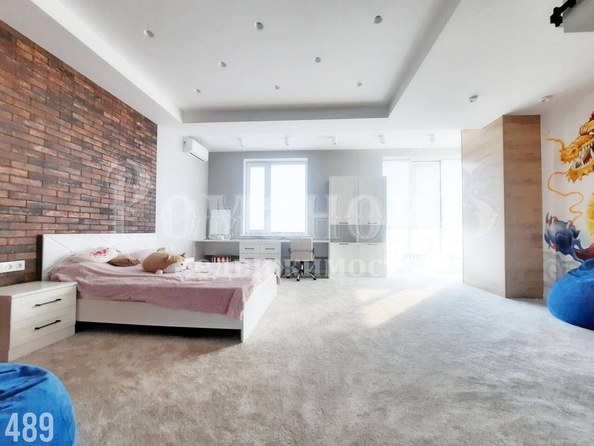
  Продается 3-комн. квартира 215.7 м². Фото 11.