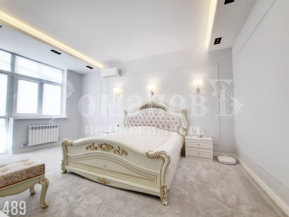 
  Продается 3-комн. квартира 215.7 м². Фото 13.