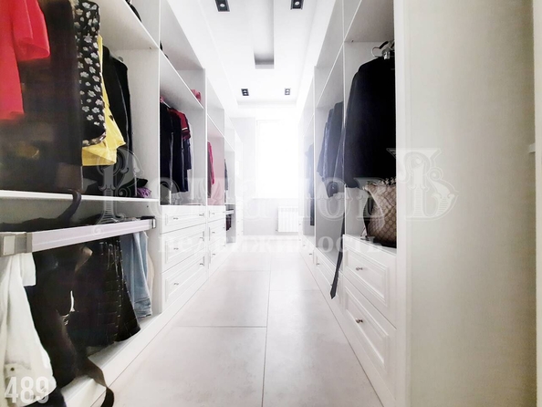 
  Продается 3-комн. квартира 215.7 м². Фото 16.
