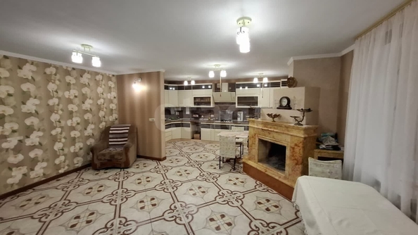 
  Продается дом 196 м². Фото 1.