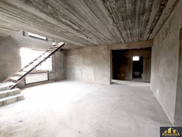 
  Продается дом 300 м². Фото 1.