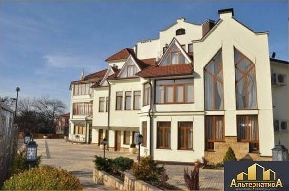 
  Продается универсальное помещение 1200 м². Фото 1.