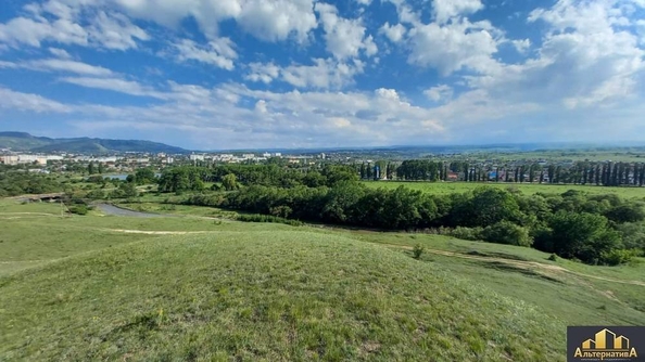 
  Продается земельный участок 9.7 соток. Фото 1.