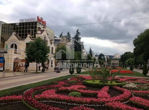 
  Продается универсальное помещение 865 м². Фото 1.
