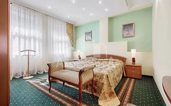 
  Продается универсальное помещение 865 м². Фото 5.