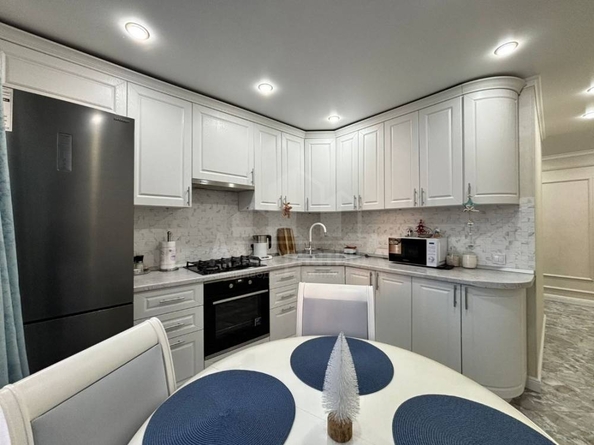 
  Продается 2-комн. квартира 60 м². Фото 1.