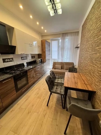 
  Продается 1-комн. квартира 52 м². Фото 1.