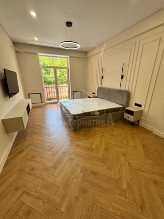 
  Продается 3-комн. квартира 102 м². Фото 1.