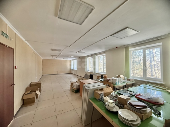 
  Продается универсальное помещение 558.9 м². Фото 10.