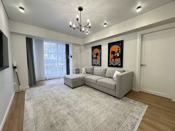 
  Продается 3-комн. квартира 96 м². Фото 1.