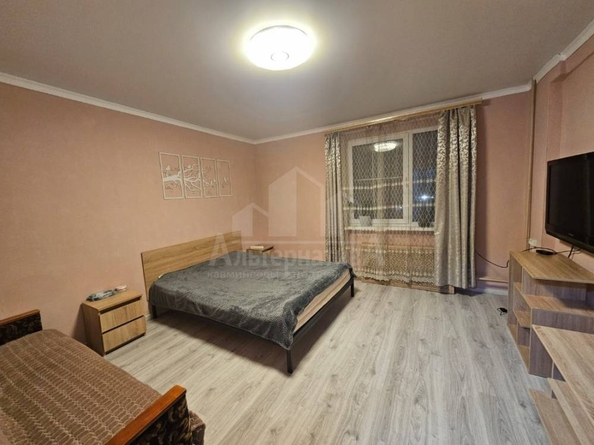 
  Сдается 2-комн. квартира 70 м². Фото 2.