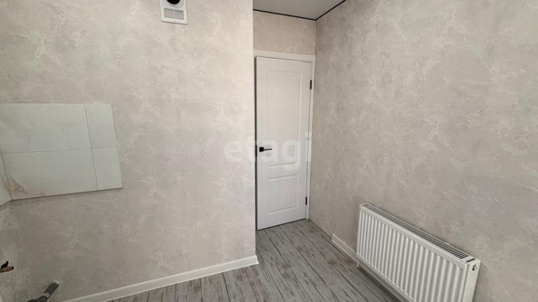 
   Продам 1-комнатную, 30.8 м², Прекрасная ул, 19

. Фото 21.