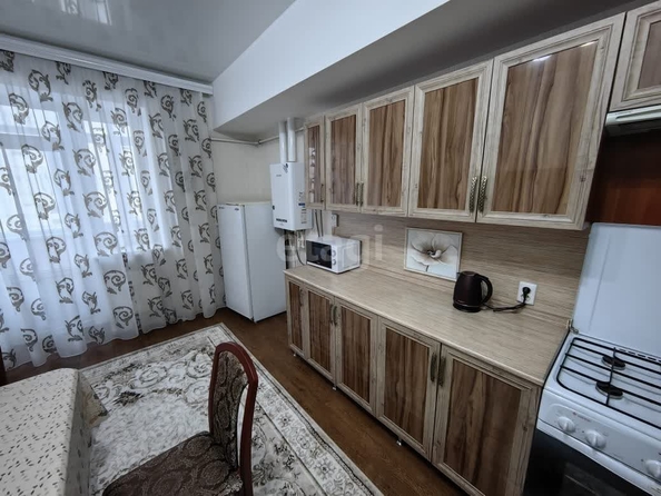 
   Продам 1-комнатную, 56.7 м², Макарова пер, 18/2

. Фото 3.