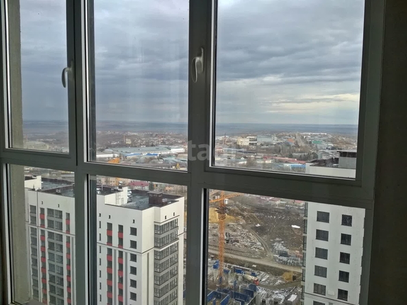 
   Продам 2-комнатную, 63.3 м², Гражданская ул, 1/1

. Фото 2.