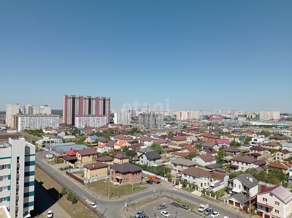 
   Продам 2-комнатную, 71.9 м², Тюльпановая ул, 10/4

. Фото 12.