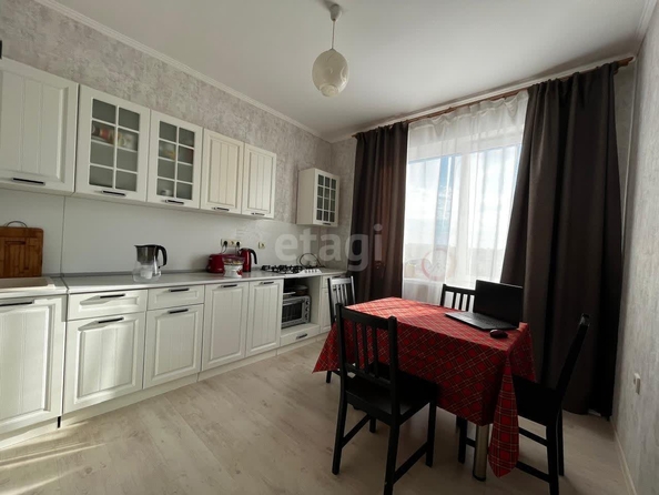 
   Продам 1-комнатную, 41.9 м², Краснофлотская ул, 88/1

. Фото 1.