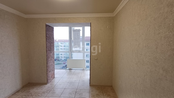 
   Продам 1-комнатную, 36.4 м², Полеводческая ул, 1/12

. Фото 4.