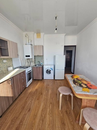 
  Сдается 2-комн. квартира 62 м². Фото 1.