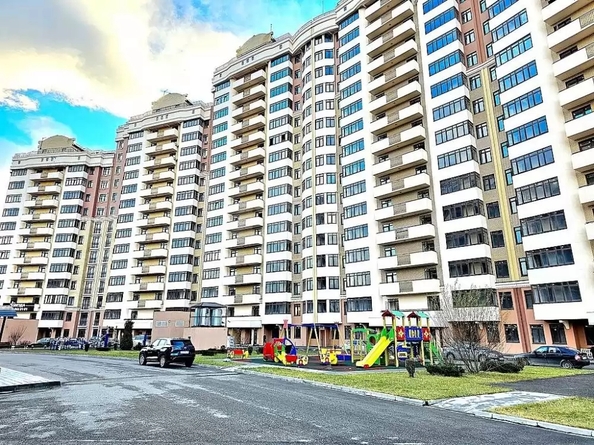 
  Продается 2-комн. квартира 101 м². Фото 1.