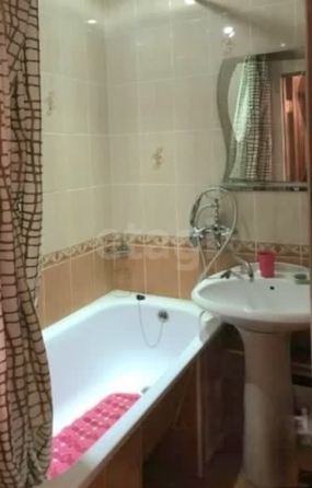 
  Сдается 3-комн. квартира 60 м². Фото 8.