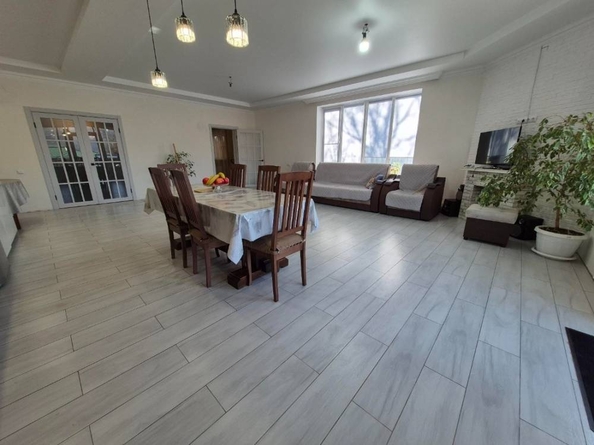 
  Продается дом 215 м². Фото 1.