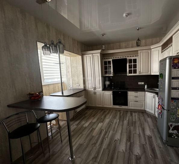 
  Продается 3-комн. квартира 83 м². Фото 1.