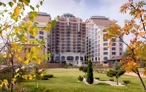 
  Продается 1-комн. квартира 54 м². Фото 1.