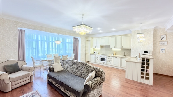 
  Продается 2-комн. квартира 131 м². Фото 4.