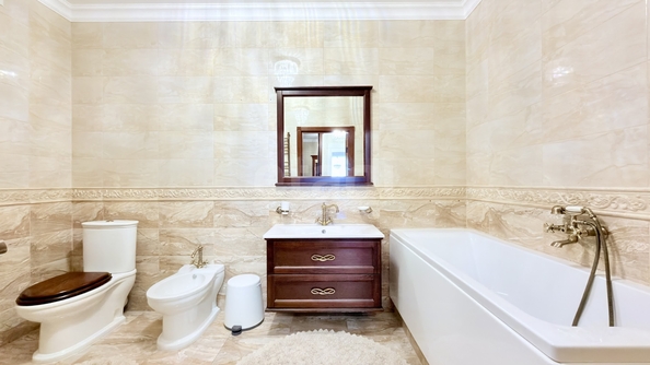 
  Продается 2-комн. квартира 131 м². Фото 13.