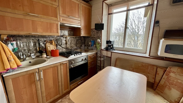 
  Продается 3-комн. квартира 55.7 м². Фото 1.