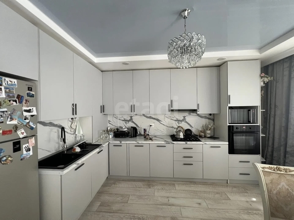 
  Продается 3-комн. квартира 138.6 м². Фото 8.