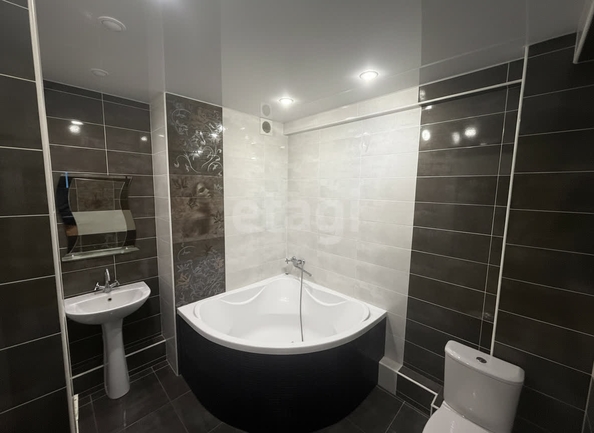 
  Продается 2-комн. квартира 57.5 м². Фото 2.
