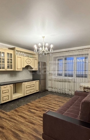 
  Продается 1-комн. квартира 63.5 м². Фото 1.