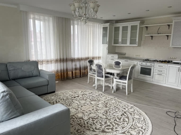 
  Сдается 2-комн. квартира 80 м². Фото 1.