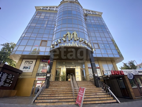 
  Продается офис 63.6 м². Фото 2.