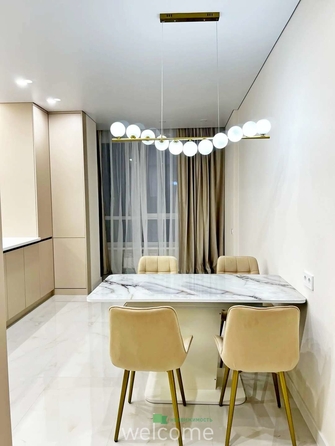 
  Продается 2-комн. квартира 65 м². Фото 2.