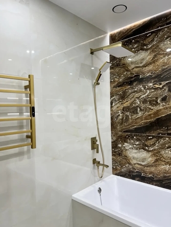 
  Продается 2-комн. квартира 57 м², в ЖК Высота, литер 2.1. Фото 2.